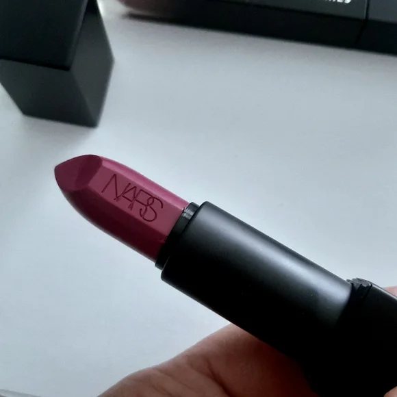 2pc NARS Fanny lipstick & HAUS lab Lavender Blonde gloss - Picture 4 of 6